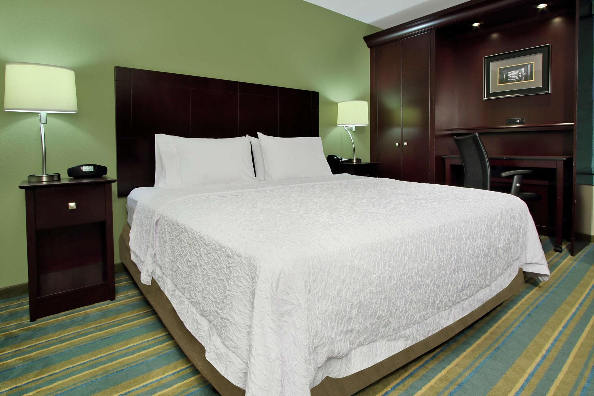 Hampton Inn Hagerstown Exterior photo